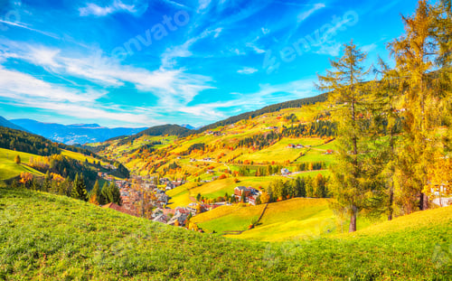 Preview: Colorful autumn scene of magnificent Santa Maddalena village in Dolomites