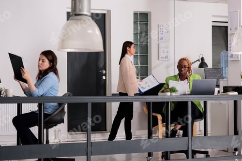 Preview: Diverse employees workday in coworking space