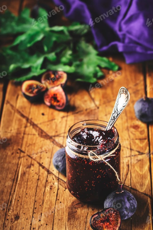 Preview: Fig confiture in glass jar