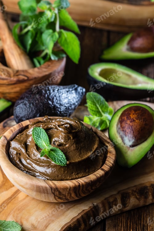 Preview: Avocado chocolate mousse in olive wooden bowl