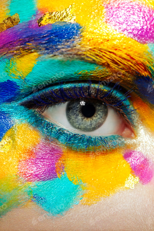 Preview: Beautiful woman eye