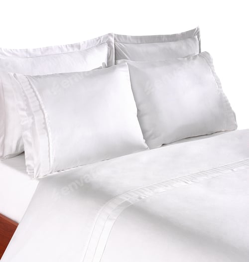 Preview: bed with several pillows