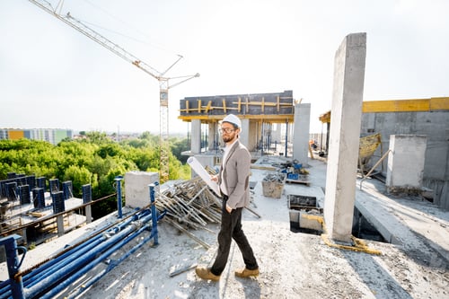 Preview: Man on the structure outdoors