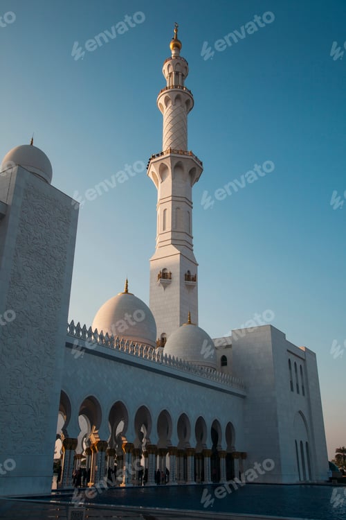 Preview: Wonderful white Sheikh Zayed Grand Mosque