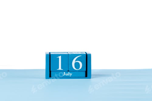 Preview: Wooden calendar July 16 on a white background