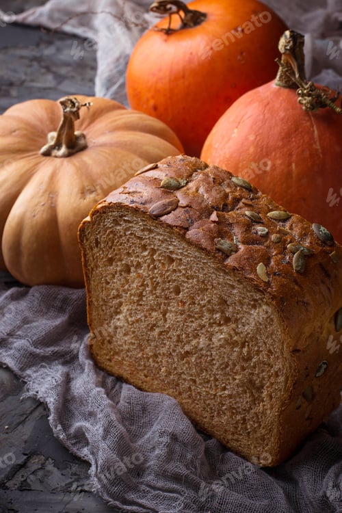 Preview: Homemade pumpkin bread