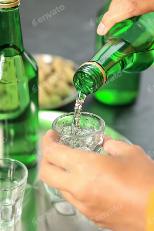 Preview: Close Up Pouring Soju to the Sloki