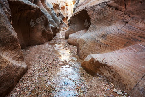 Preview: Slot canyon