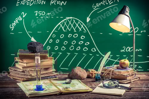 Preview: Examination of samples coal and oil at a geography lesson