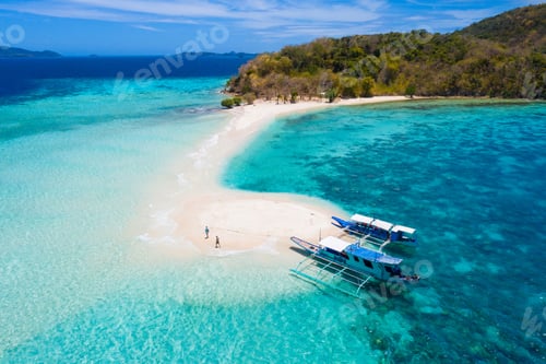 Preview: Tropical beach in Coron, Philippines