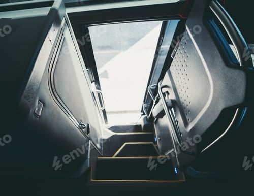 Preview: Entrance of an intercity regular bus