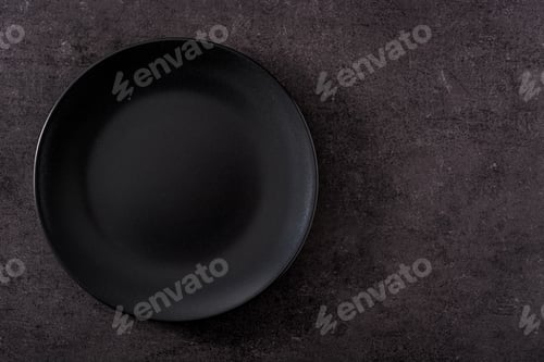 Preview: Black plate on slate