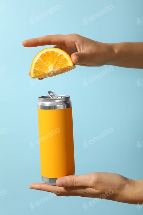 Preview: Metal jar with fresh lemon in hands