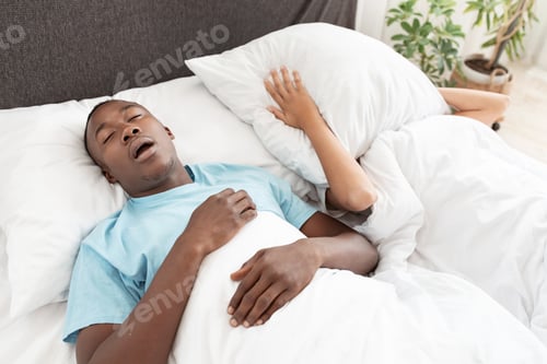 Preview: Health problems, deep sleep and apnea, noise and bad night