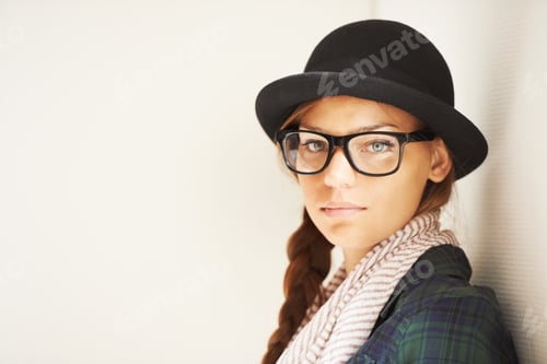 Preview: Shes got the trends down