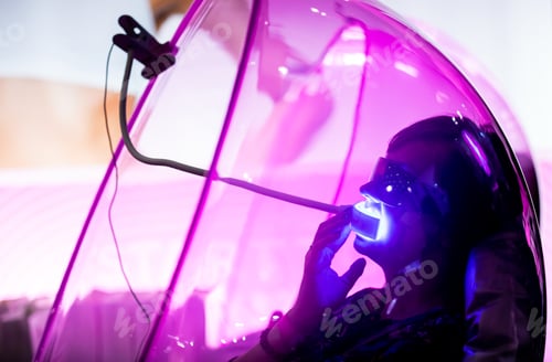 Preview: Teeth whitening procedure with ultraviolet light UV lamp
