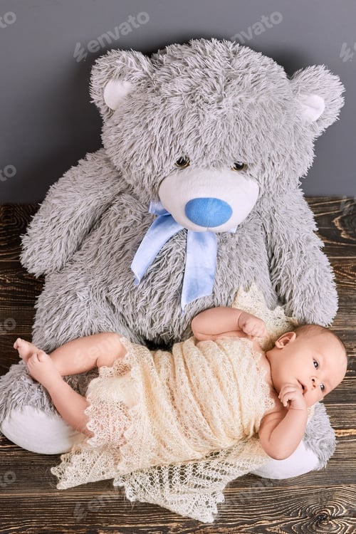 Preview: Baby and teddy bear