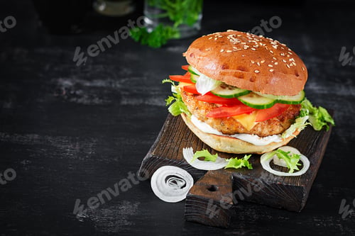Preview: Hamburger with chicken burger meat, cheese, tomato, cucumber and lettuce
