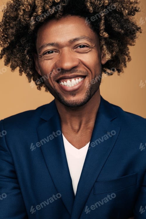 Preview: Merry African American man in smart casual clothes