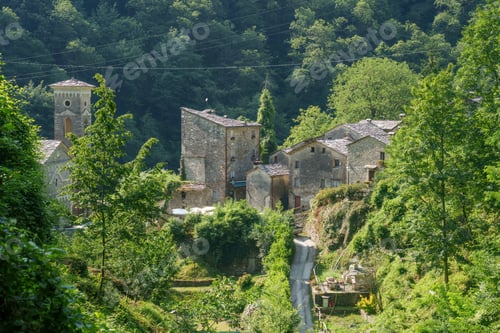 Preview: Isolasanta, village along the road of Arni, from Garfagnana to Alpi Apuane