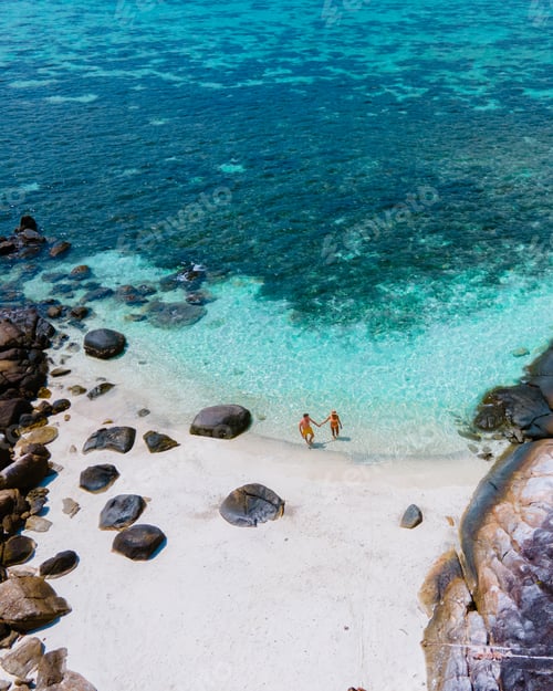Preview: Kla Island Koh Lipe Thailand a small island of the coast of Ko Lipe with a coral reef
