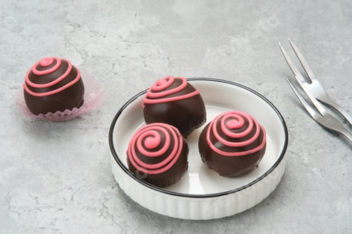 Preview: Chocolate Balls