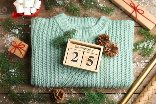 Preview: Flat lay composition with block calendar on wooden table