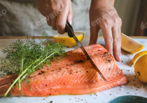 Preview: Fresh salmon with dill food photography recipe idea