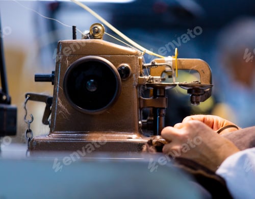 Preview: photo of sewing machine