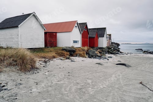 Preview: Beach houses