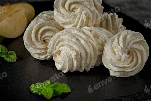 Preview: Handmade marshmallow. Homemade sweetness. Apple marshmallow