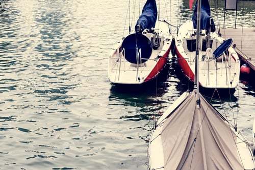 Preview: Boat at the pier