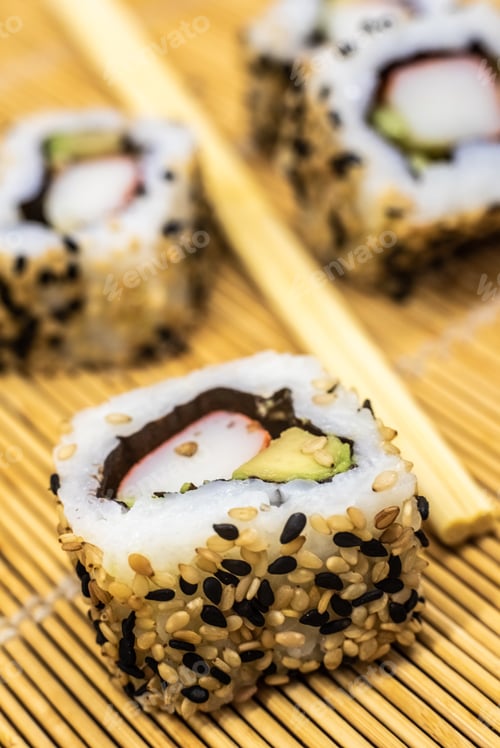 Preview: Close-up of several traditional sushi snacks.