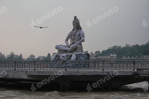 Preview: Scenic view of the Shiv statue in India.