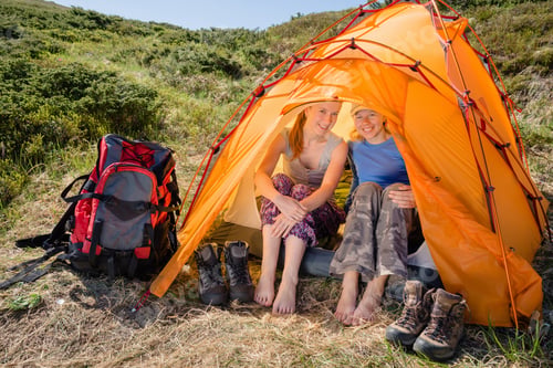 Preview: Happy women enjoying the nature in the mountains