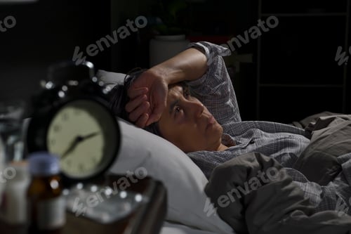 Preview: Senior woman insomnia