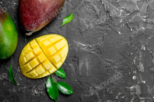 Preview: Fragrant ripe mango.