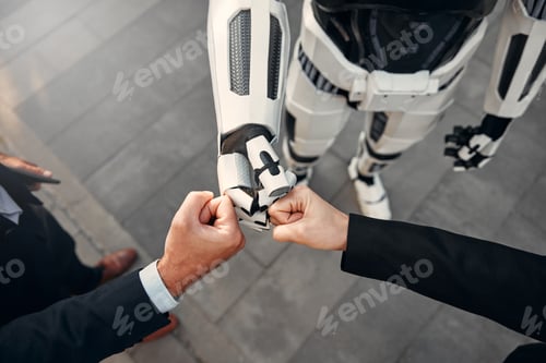Preview: Robot with businessmen on the street near the building