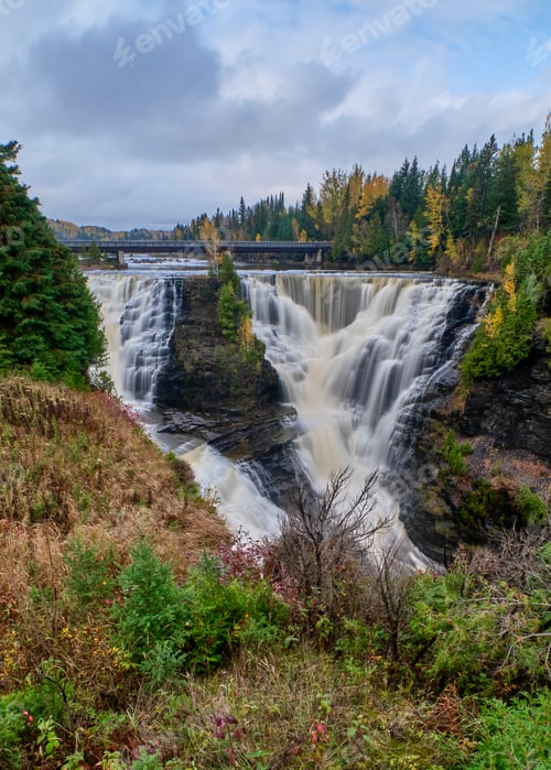 Preview: Kakabeka Falls Ontario Portrait