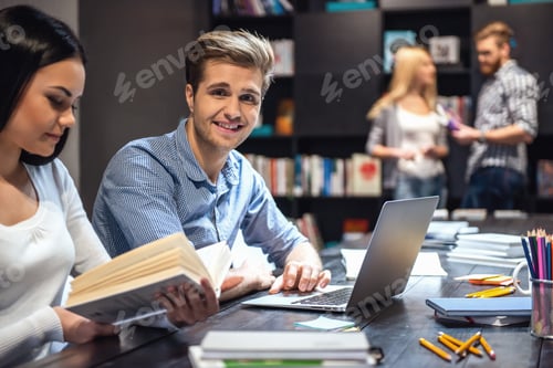 Preview: Young people in the library