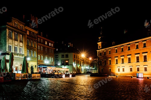 Preview: tourist area of the old town in night Warshawa