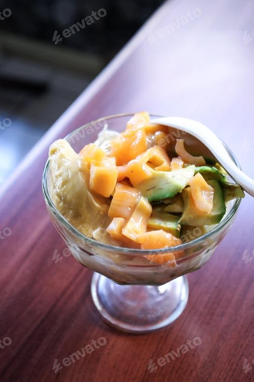 Preview: Es Teler Durian, Indonesian Fresh Dessert made from Coconut Milk with Jackfruit, Avocado