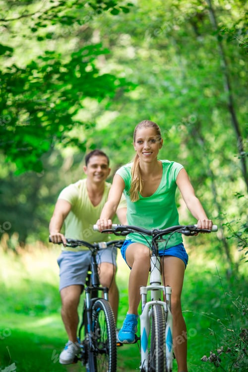 Preview: Active people
