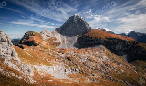 Preview: Autumn day in the mountains