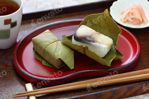 Preview: kaki no ha zushi; mackerel sushi wrapped by persimmon leaf; japanese food