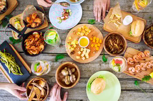 Preview: Family dinner top view