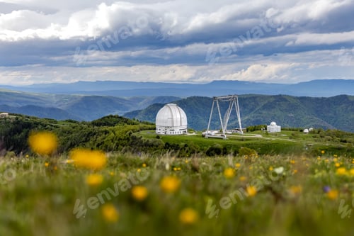 Preview: Astronomical center for ground-based observations of the universe with a large telescope.