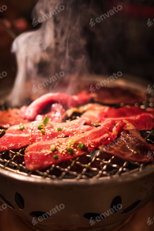 Preview: Grilling wagyu beef on charcoal grill