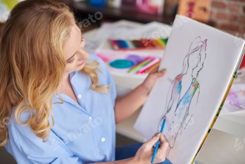 Preview: Drawing is her biggest passion