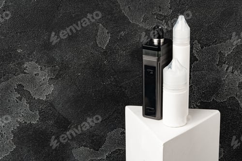 Preview: Electronic cigarette with re-fill liquid bottles on gray background